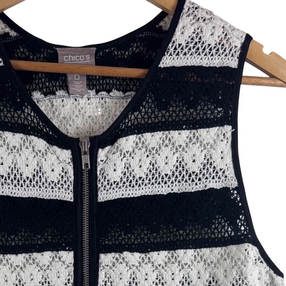 Chico's Crochet Striped Vest Women 0 Black White Zip Front Open Knit Cotton